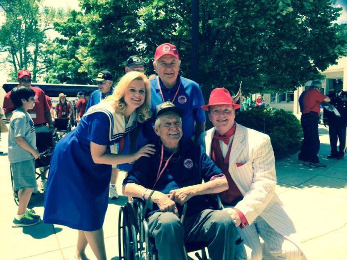 10428502_732849090109025_1359023130988698691_n